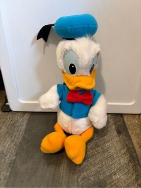 Disney Donald Duck Plush 12 inches Walt Disney company